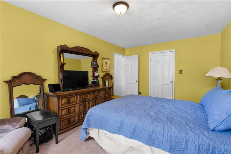 Photo 20 of 35 residential for sale in Virginia Beach virginia