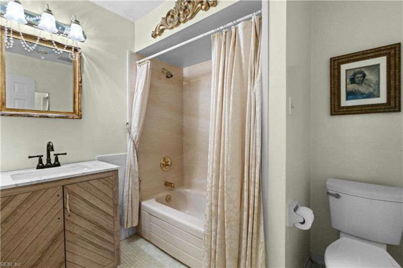 Photo 30 of 35 residential for sale in Virginia Beach virginia