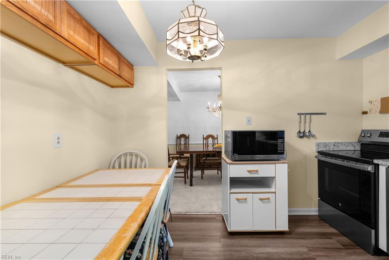Photo 5 of 35 residential for sale in Virginia Beach virginia