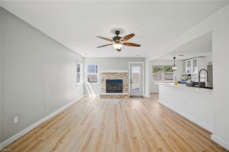 Photo 13 of 50 residential for sale in Virginia Beach virginia Photo 13 of 50 residential for sale in Virginia Beach virginia