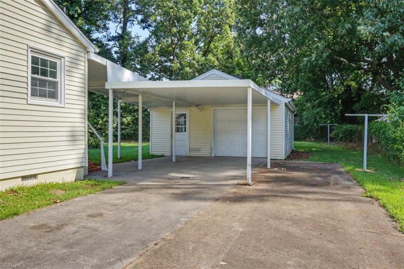 Photo 5 of 34 residential for sale in Newport News virginia Photo 5 of 34 residential for sale in Newport News virginia