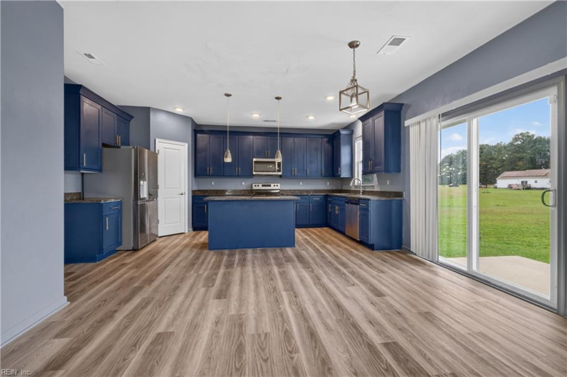 Photo 15 of 46 residential for sale in Southampton County virginia