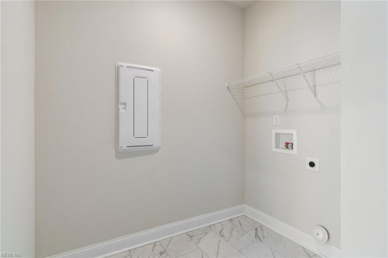 Photo 20 of 25 residential for sale in Chesapeake virginia