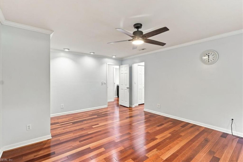 Photo 19 of 49 residential for sale in Virginia Beach virginia