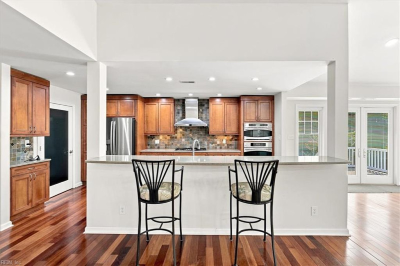 Photo 7 of 49 residential for sale in Virginia Beach virginia