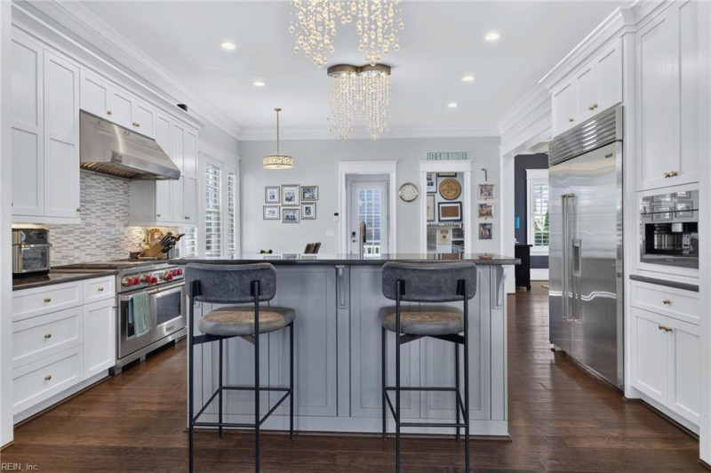 Photo 11 of 50 residential for sale in Norfolk virginia