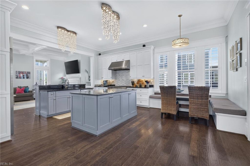 Photo 16 of 50 residential for sale in Norfolk virginia