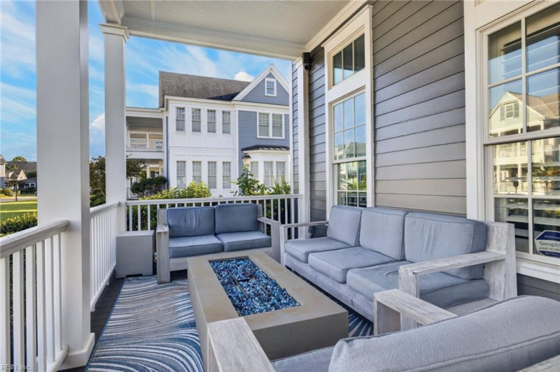 Photo 3 of 50 residential for sale in Norfolk virginia