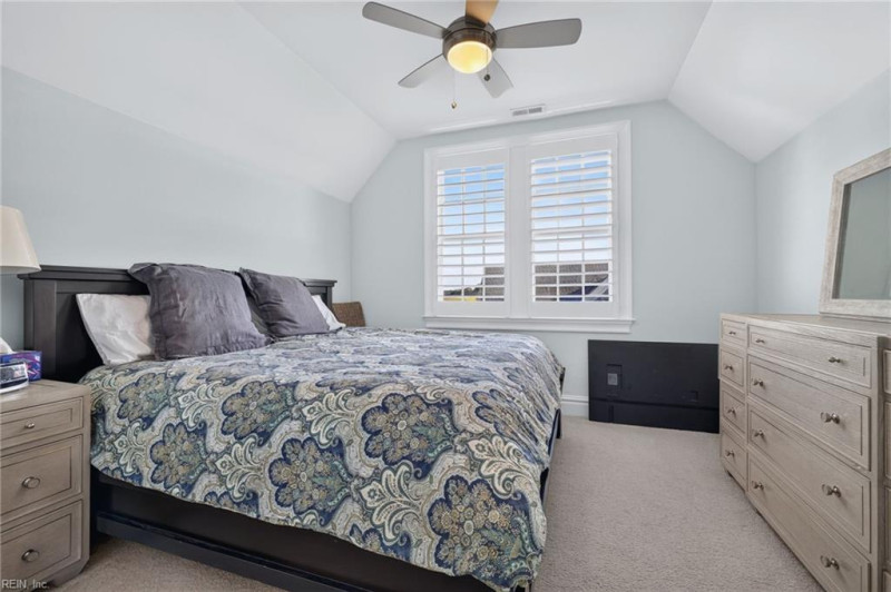 Photo 37 of 50 residential for sale in Norfolk virginia
