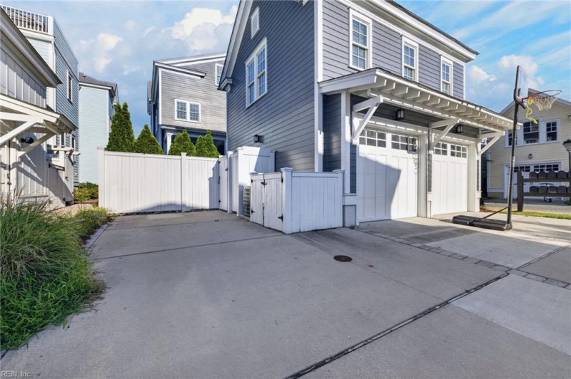 Photo 47 of 50 residential for sale in Norfolk virginia