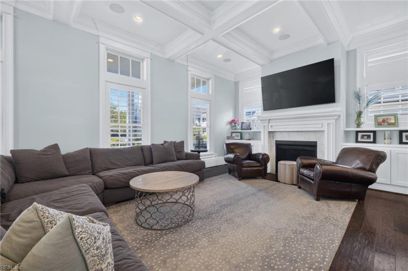 Photo 7 of 50 residential for sale in Norfolk virginia