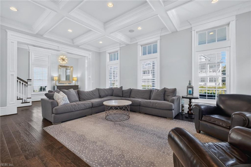 Photo 9 of 50 residential for sale in Norfolk virginia