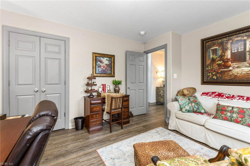 Photo 27 of 44 residential for sale in Virginia Beach virginia