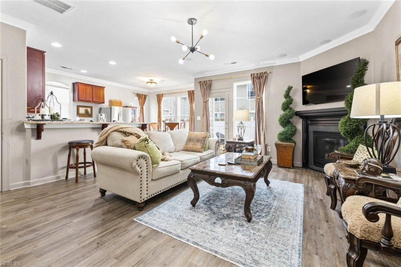 Photo 6 of 44 residential for sale in Virginia Beach virginia