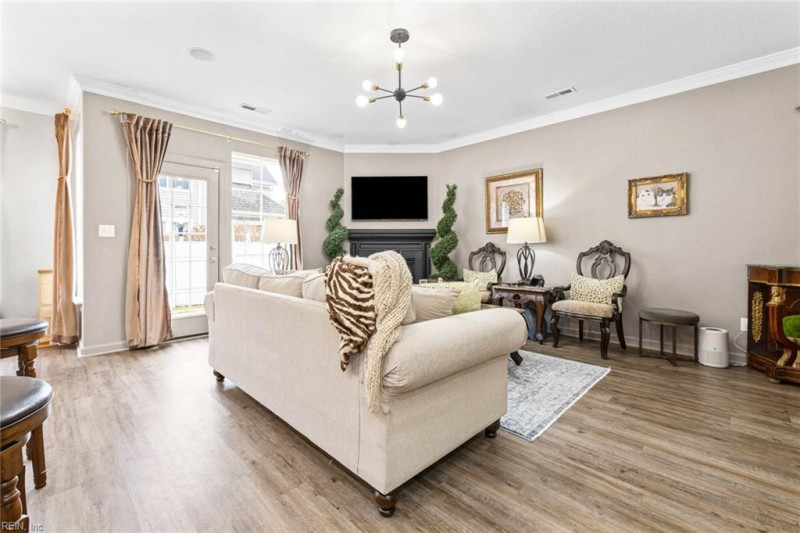 Photo 7 of 44 residential for sale in Virginia Beach virginia