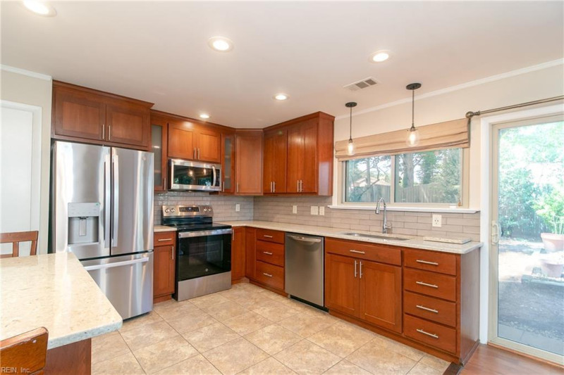 Photo 19 of 49 residential for sale in Virginia Beach virginia