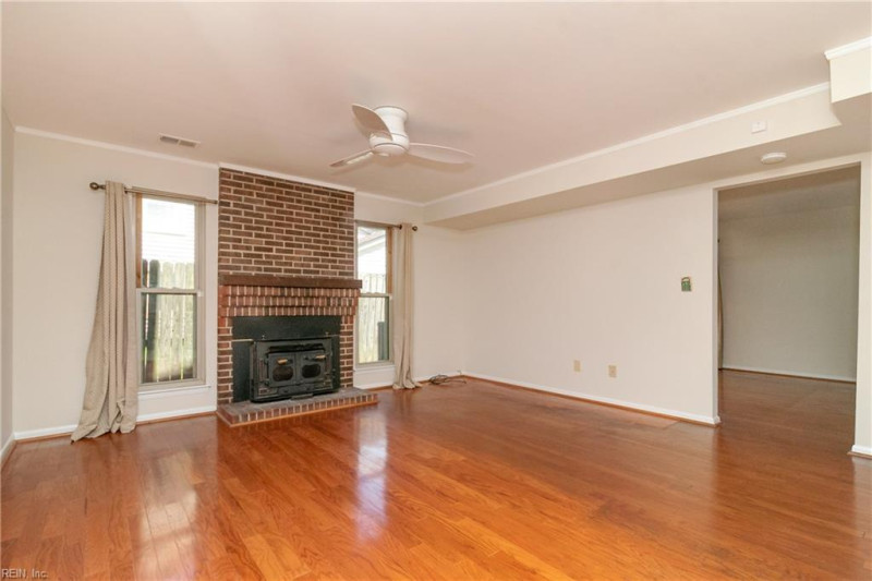 Photo 22 of 49 residential for sale in Virginia Beach virginia
