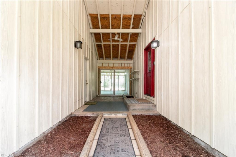 Photo 6 of 49 residential for sale in Virginia Beach virginia