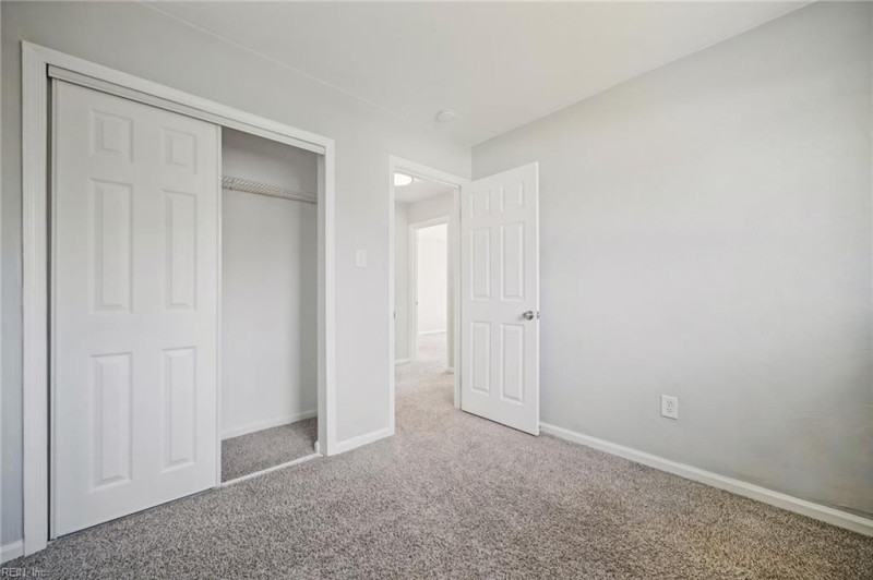 Photo 27 of 43 residential for sale in Virginia Beach virginia