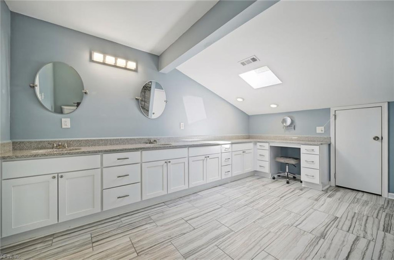 Photo 33 of 43 residential for sale in Virginia Beach virginia