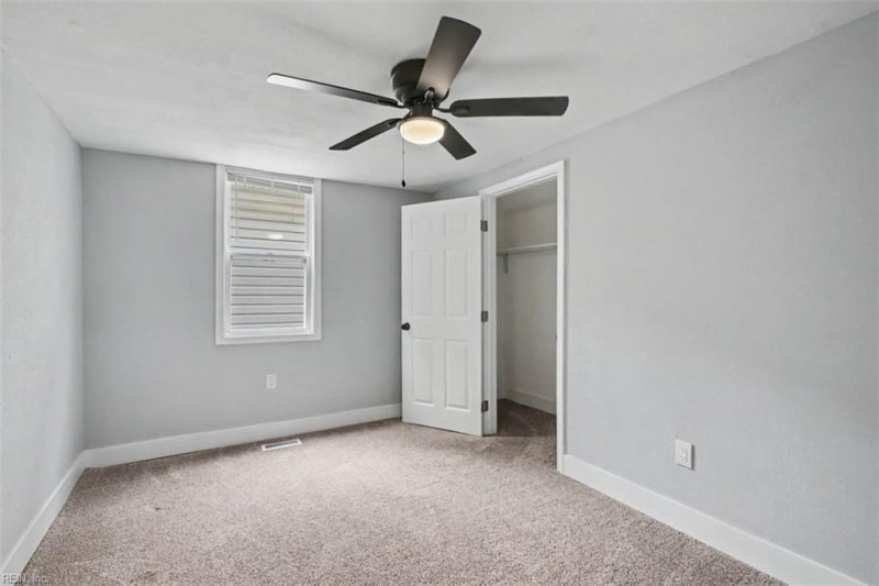 Photo 13 of 36 residential for sale in Norfolk virginia
