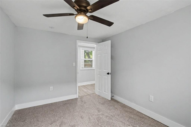 Photo 15 of 36 residential for sale in Norfolk virginia