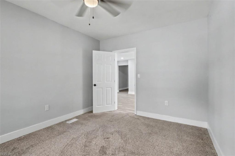Photo 19 of 36 residential for sale in Norfolk virginia