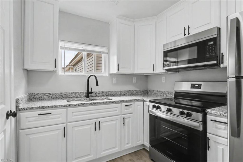 Photo 28 of 36 residential for sale in Norfolk virginia