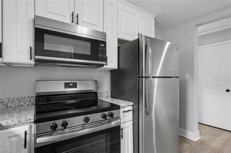 Photo 29 of 36 residential for sale in Norfolk virginia
