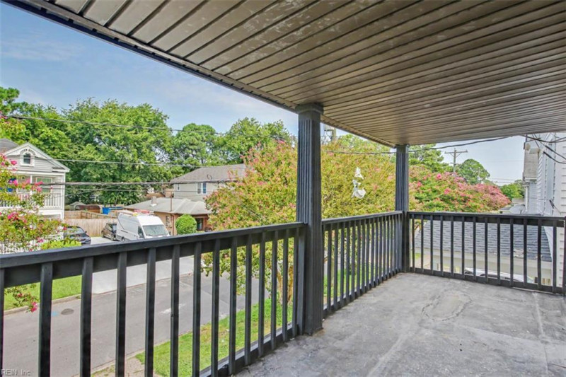 Photo 3 of 36 residential for sale in Norfolk virginia
