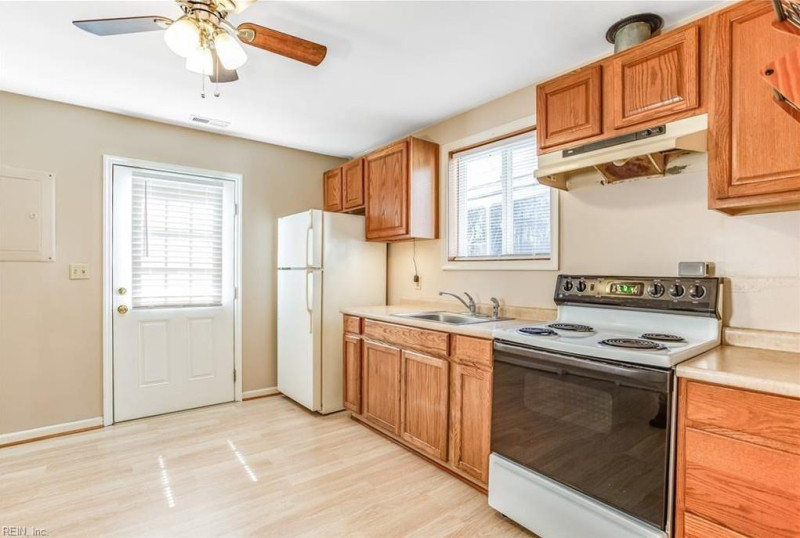 Photo 2 of 4 residential for sale in Chesapeake virginia Photo 2 of 4 residential for sale in Chesapeake virginia