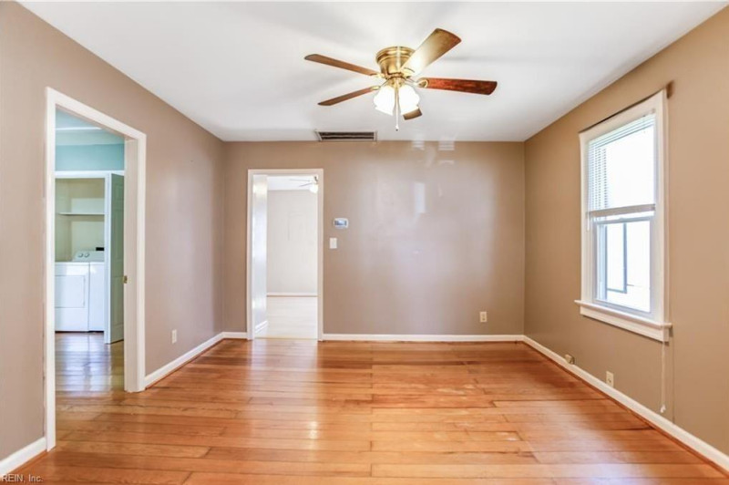 Photo 3 of 4 residential for sale in Chesapeake virginia Photo 3 of 4 residential for sale in Chesapeake virginia