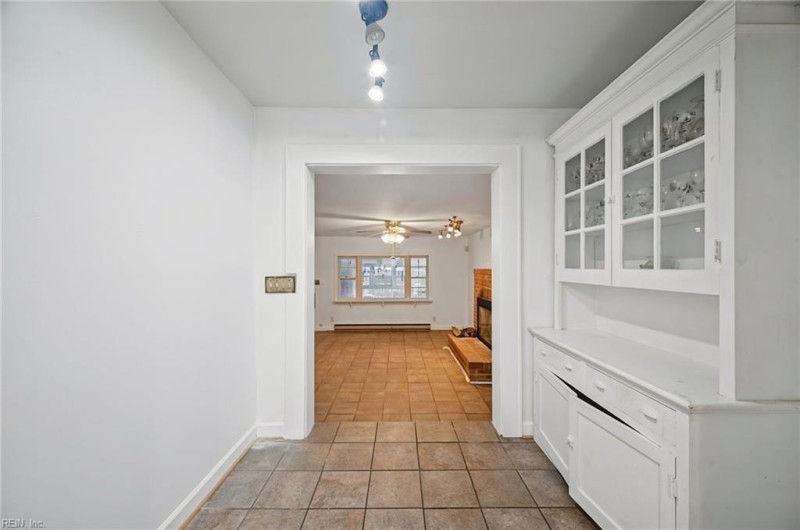 Photo 16 of 50 residential for sale in Hampton virginia Photo 16 of 50 residential for sale in Hampton virginia