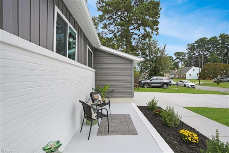 Photo 6 of 50 residential for sale in Virginia Beach virginia