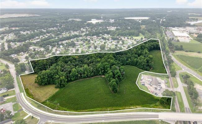 2411 Nansemond Parkway, Suffolk, VA 23434