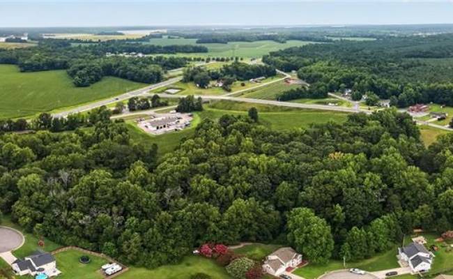 2411 Nansemond Parkway, Suffolk, VA 23434
