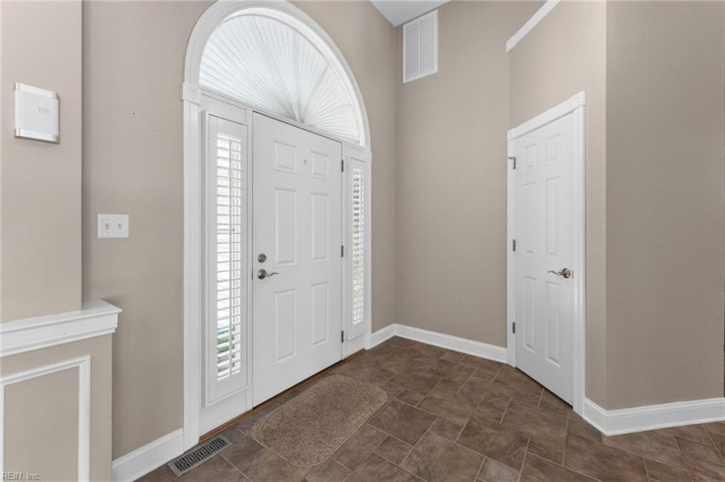 Photo 11 of 50 residential for sale in Middlesex County virginia