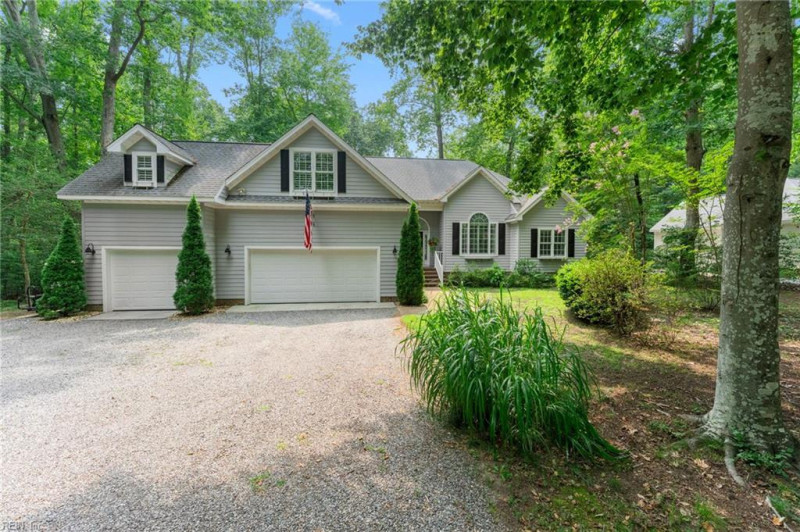 Photo 2 of 50 residential for sale in Middlesex County virginia