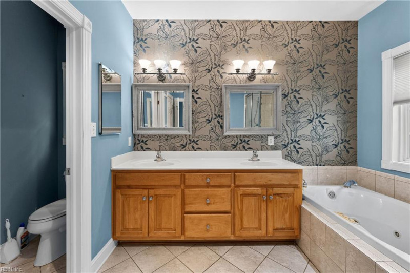 Photo 26 of 50 residential for sale in Middlesex County virginia