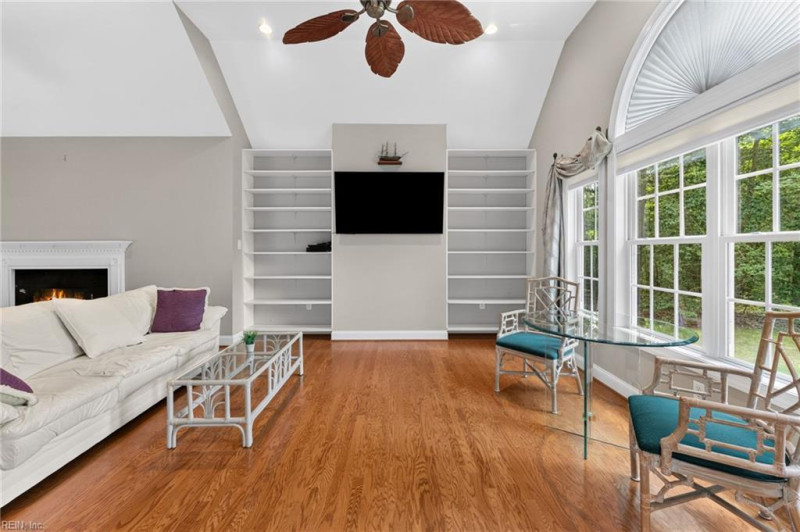 Photo 31 of 50 residential for sale in Middlesex County virginia