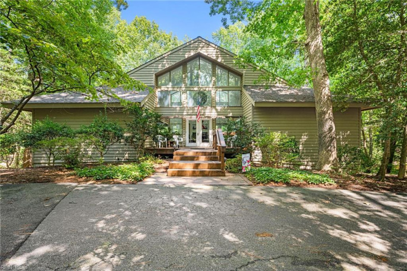 Photo 46 of 50 residential for sale in Middlesex County virginia