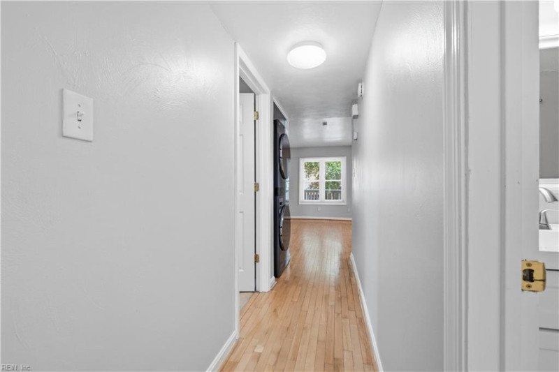 Photo 20 of 32 residential for sale in Norfolk virginia