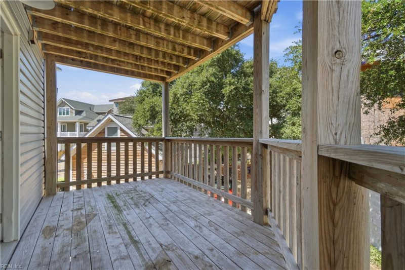 Photo 28 of 32 residential for sale in Norfolk virginia