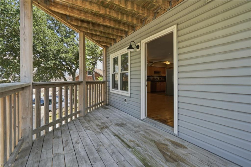 Photo 29 of 32 residential for sale in Norfolk virginia