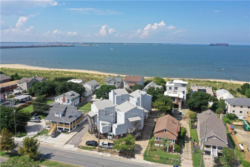 Photo 4 of 32 residential for sale in Norfolk virginia