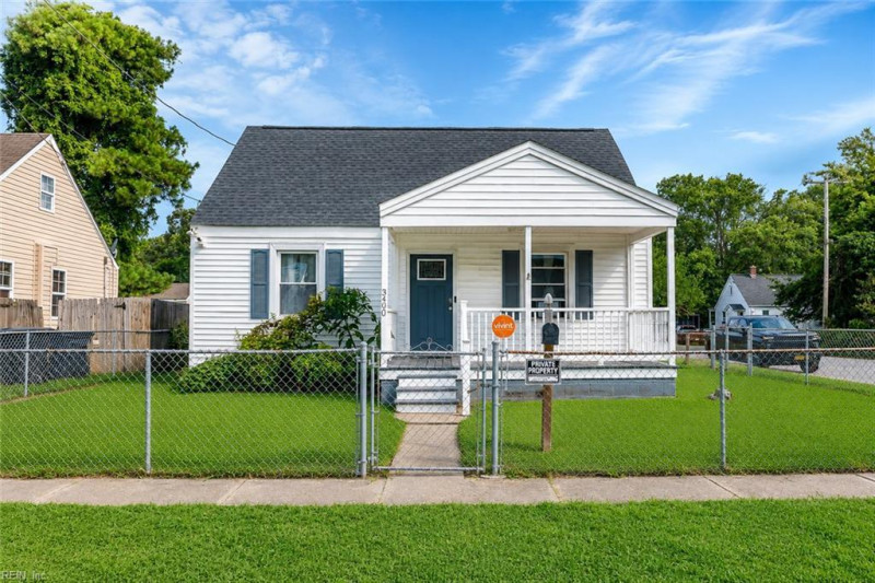 Photo 2 of 11 residential for sale in Portsmouth virginia Photo 2 of 11 residential for sale in Portsmouth virginia
