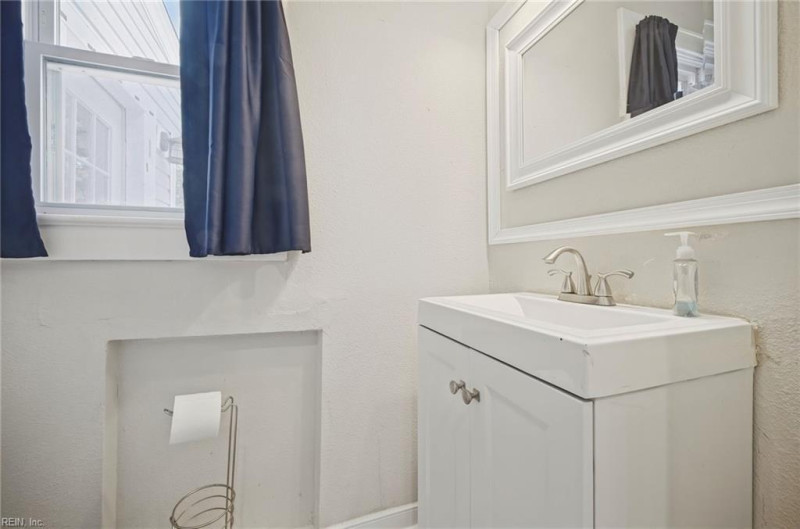 Photo 24 of 48 residential for sale in Chesapeake virginia Photo 24 of 48 residential for sale in Chesapeake virginia