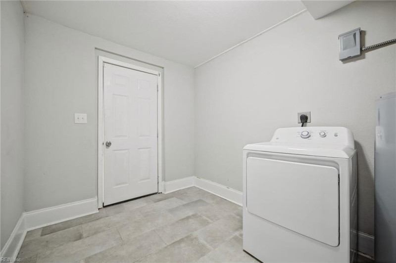 Photo 27 of 48 residential for sale in Chesapeake virginia Photo 27 of 48 residential for sale in Chesapeake virginia