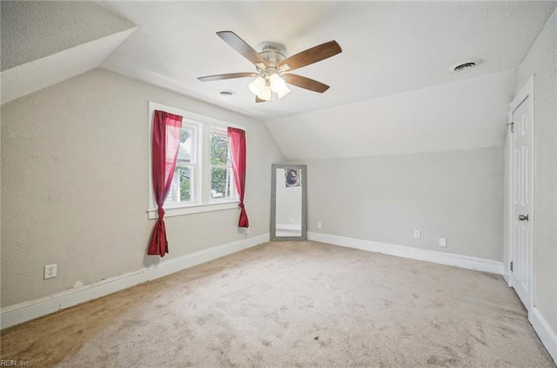 Photo 32 of 48 residential for sale in Chesapeake virginia Photo 32 of 48 residential for sale in Chesapeake virginia