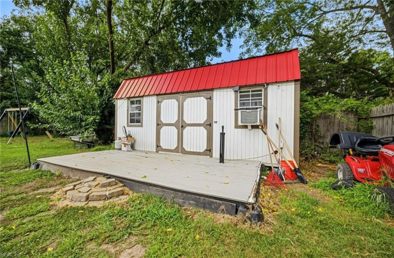 Photo 44 of 48 residential for sale in Chesapeake virginia Photo 44 of 48 residential for sale in Chesapeake virginia